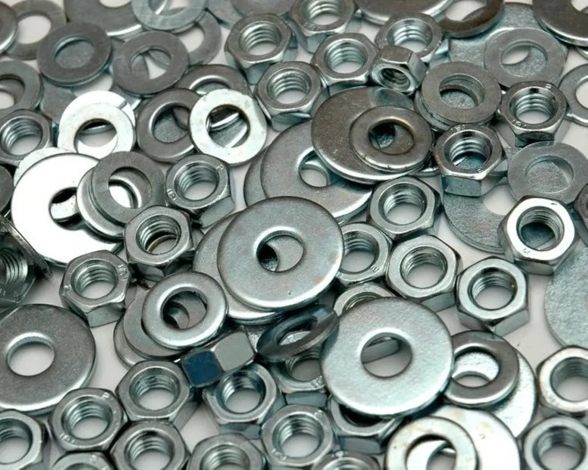 Assorted flat and spring washers for industrial fastening systems